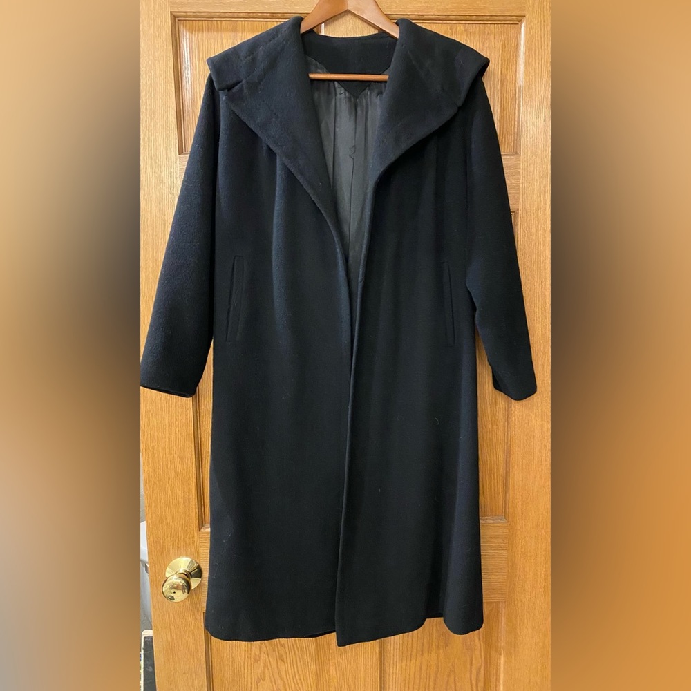 La Couture Vintage 100% Imported Cashmere